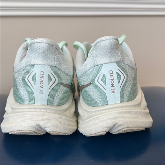Hoka Clifton 10 - Sea Glass / Jadeite - Picture 8 of 11